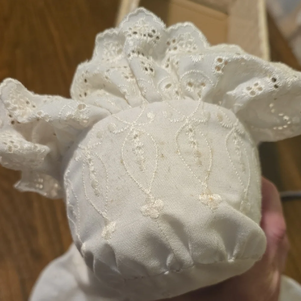 Porcelin Precious Moments Birth Certificate Set - Picture 8 of 10